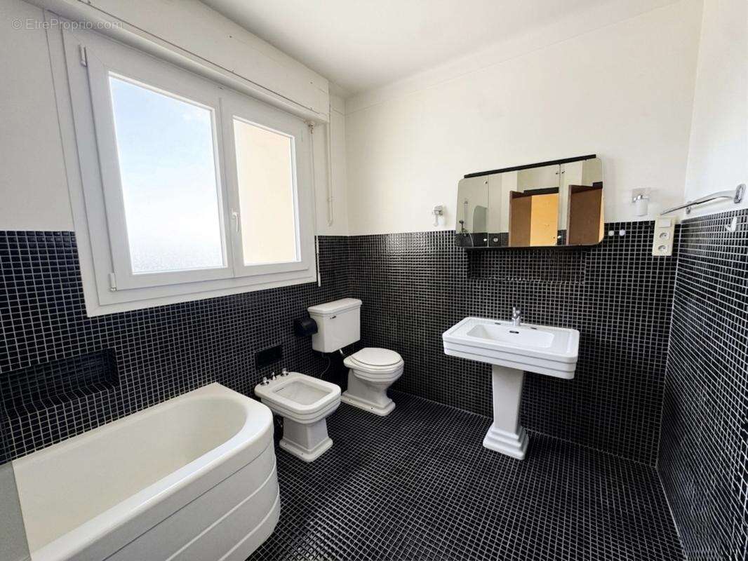 Penthouse : 135m² + 152m² Terrasse – Libération/Cimiez - photo 7