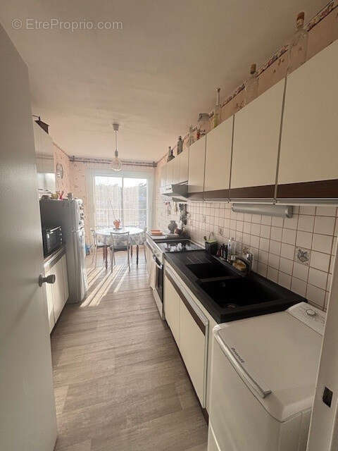 En exclusivite saint etienne bergson f4+cuisine +cave + +garage - photo 5