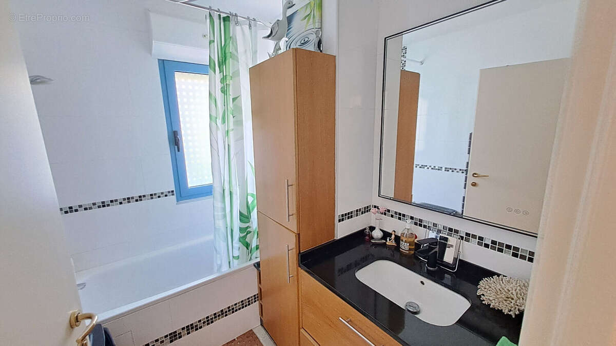 Appartement à SAINT-REMY-LES-CHEVREUSE