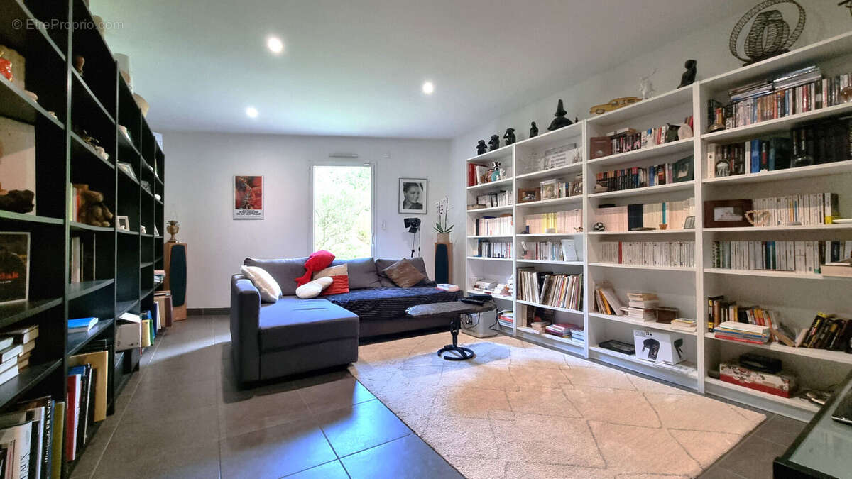 Maison Sautron  230 m2 - Vallée du Cens - 6chb - photo 8