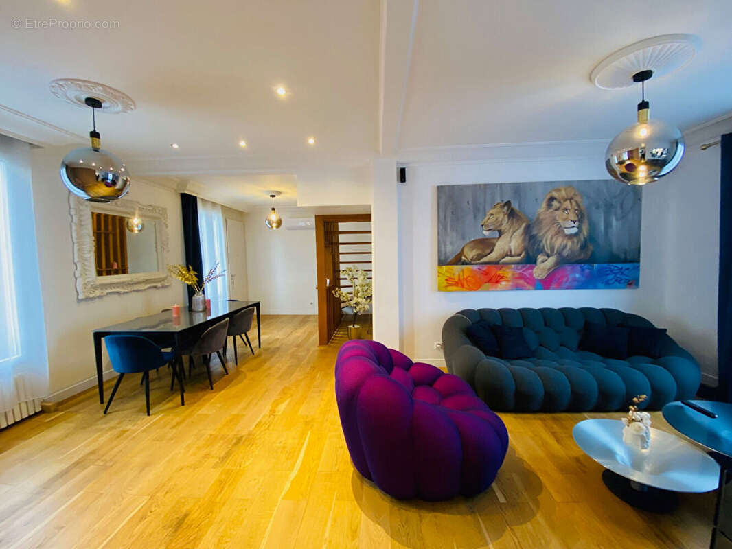 Maison à NOGENT-SUR-MARNE