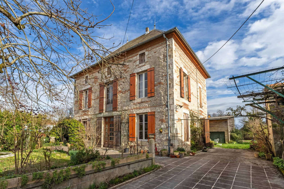 Village property with garden - photo 3