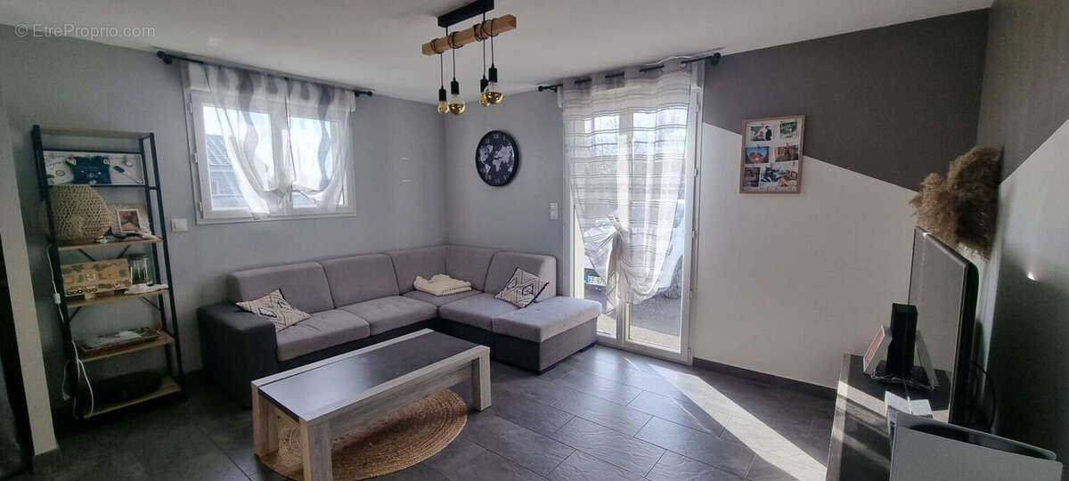 Maison à VARENNE-SAINT-GERMAIN