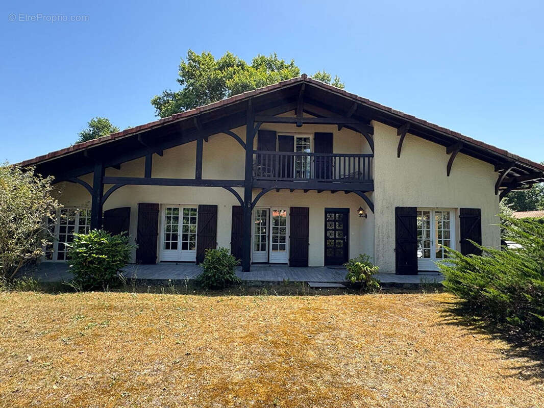 Maison à LUE