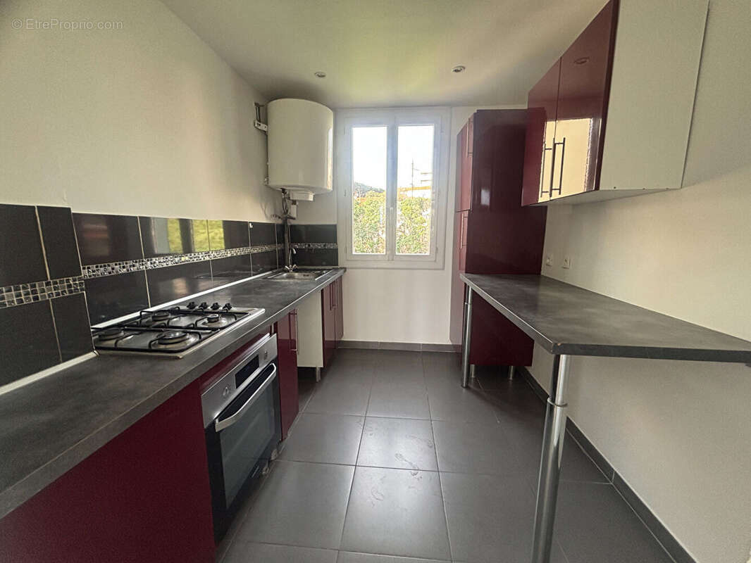 Appartement à MARSEILLE-14E
