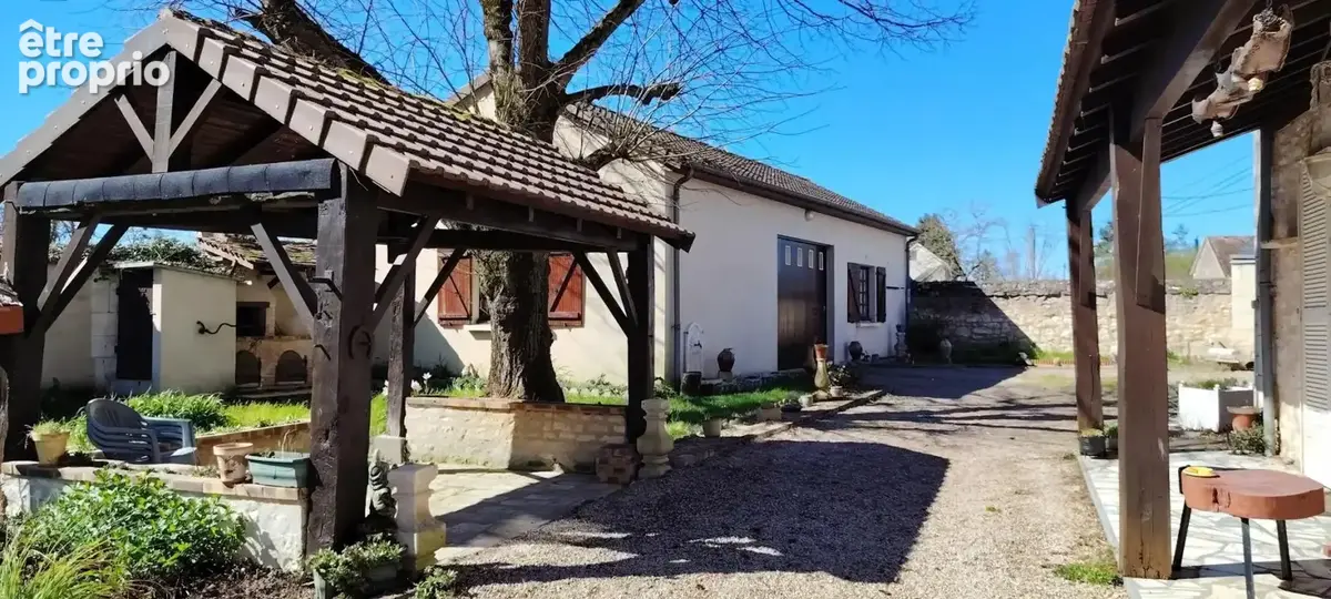 Maison à CHATELLERAULT