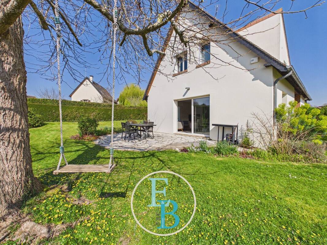 Maison à PONT-L'EVEQUE