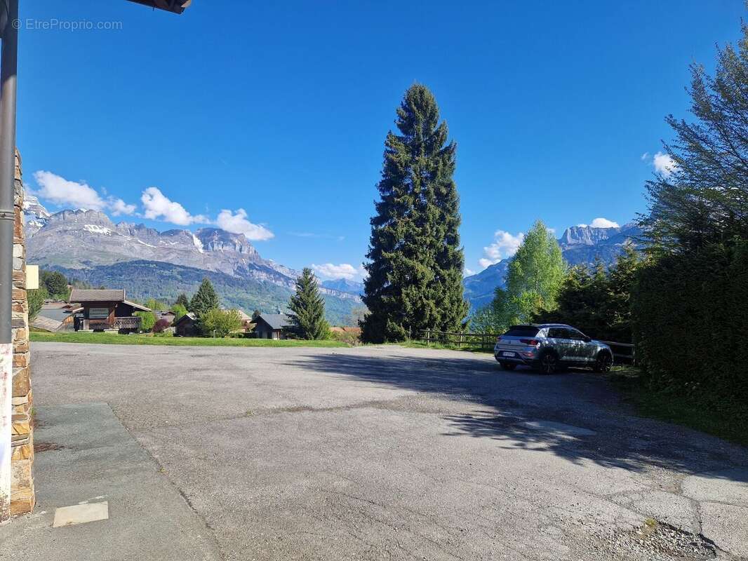 Appartement à COMBLOUX