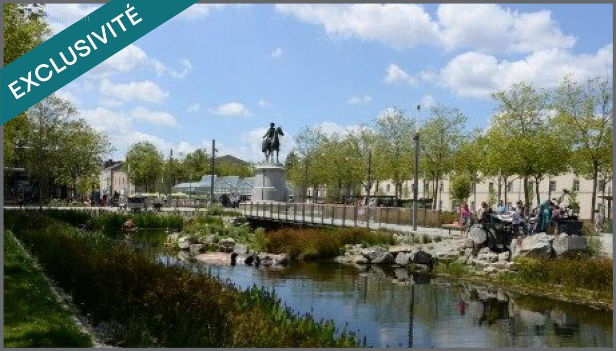 Photo 3 - Commerce à LA ROCHE-SUR-YON