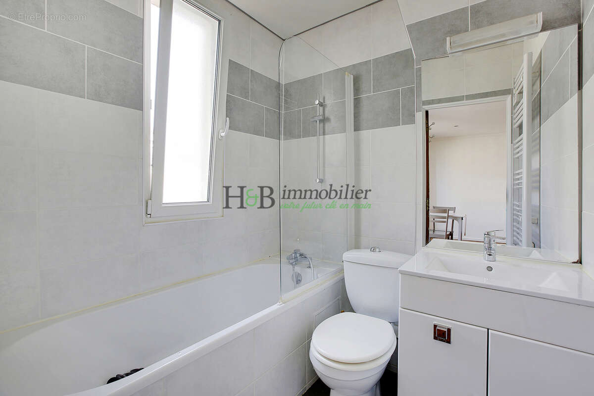 Appartement à PARIS-12E