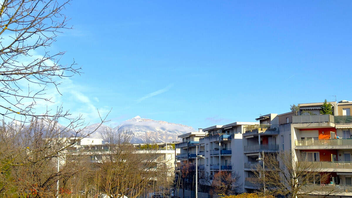 Appartement à ECHIROLLES