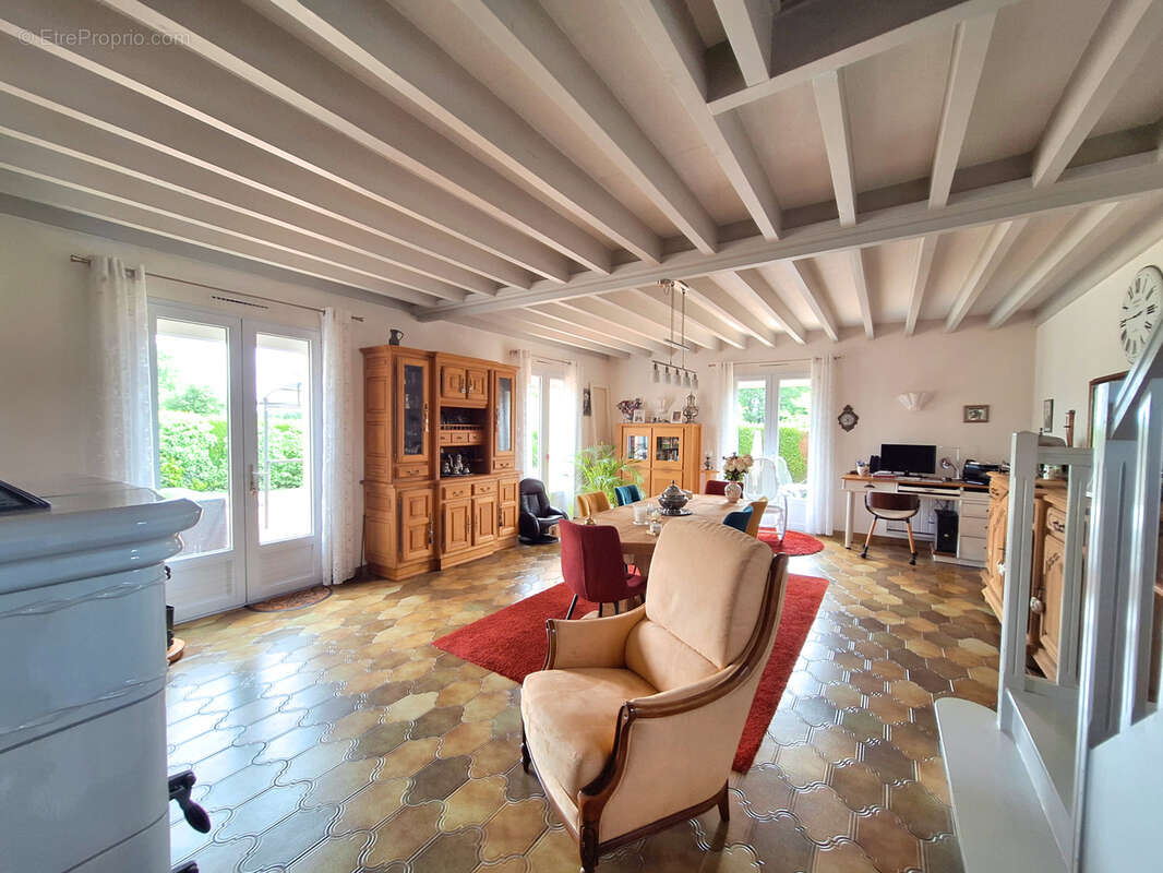 Maison à ARMAILLE