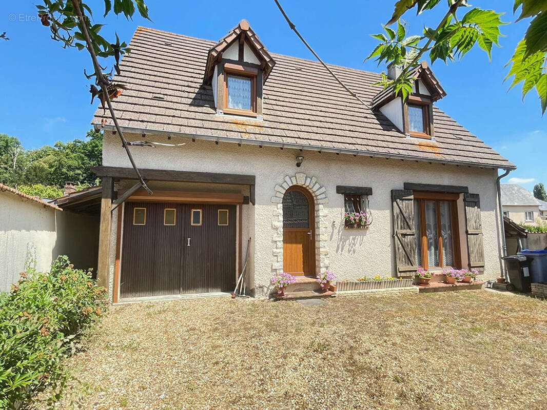 Maison à MAINTENON
