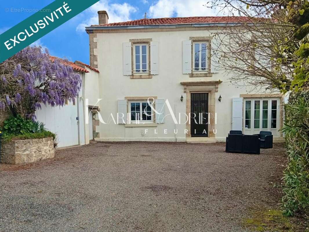 Maison 140 m² à Bourneau  - photo 2