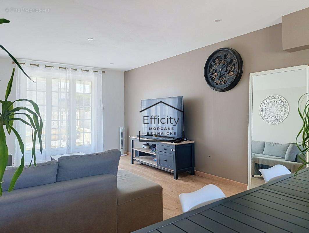Maison 112 m² à Tours  - photo 2