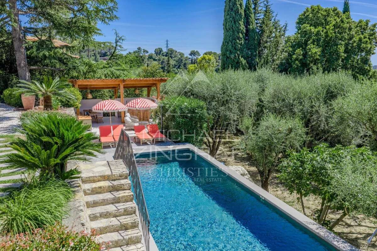 Maison à MOUGINS