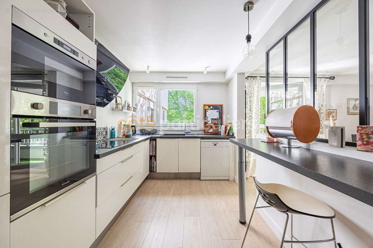 Appartement à SAINTE-LUCE-SUR-LOIRE