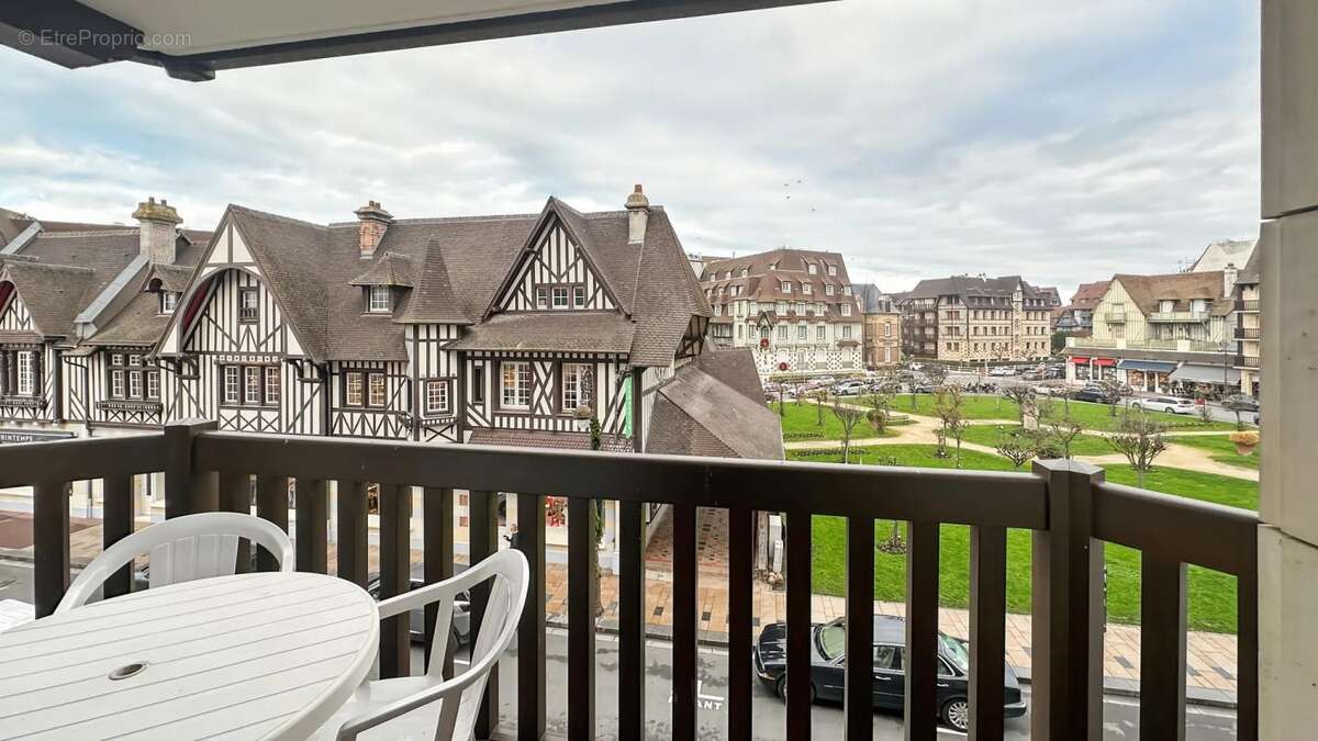 Appartement à DEAUVILLE