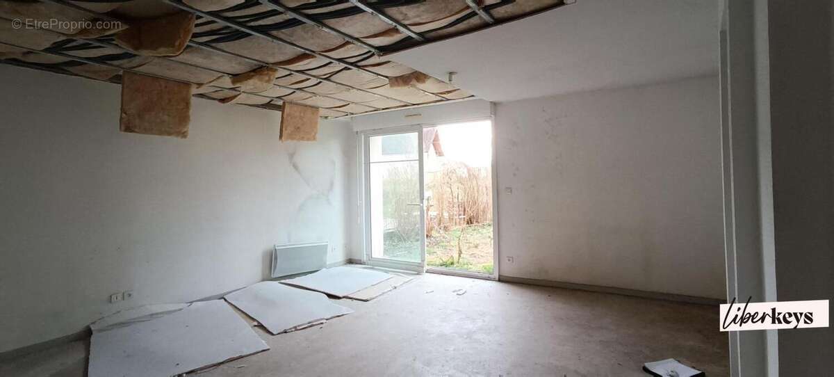 Appartement à VILLETTE-LES-DOLE
