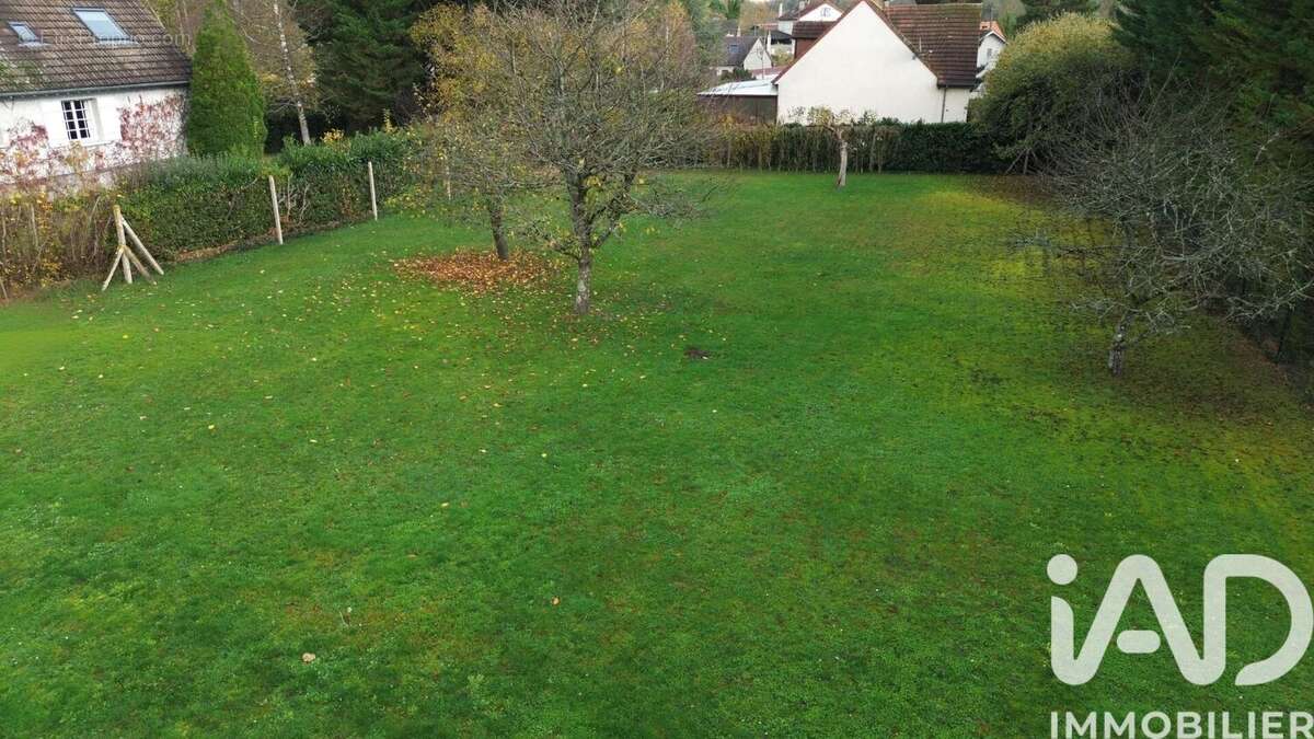 Photo 2 - Terrain à RUBELLES