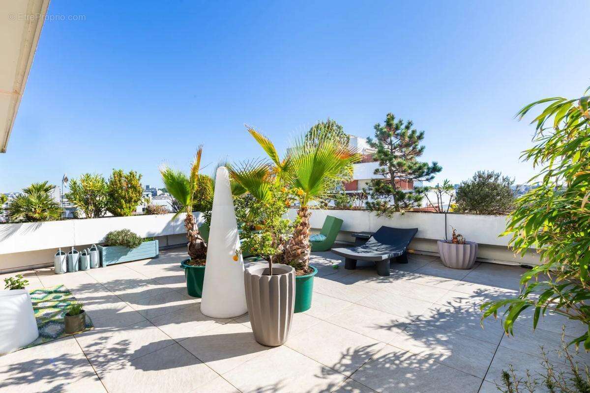 Appartement à PARIS-12E