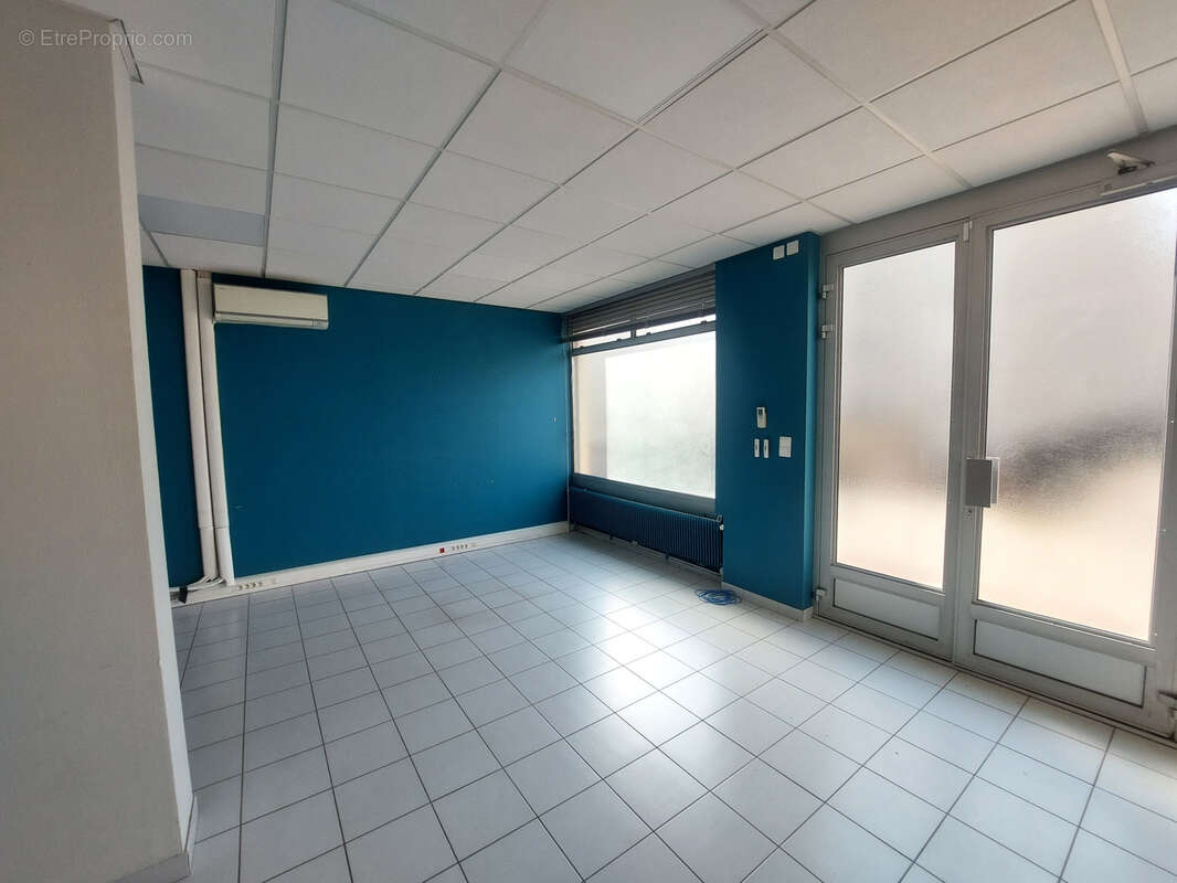 À vendre   Bureaux professionnels en centre de Villefranche - photo 5