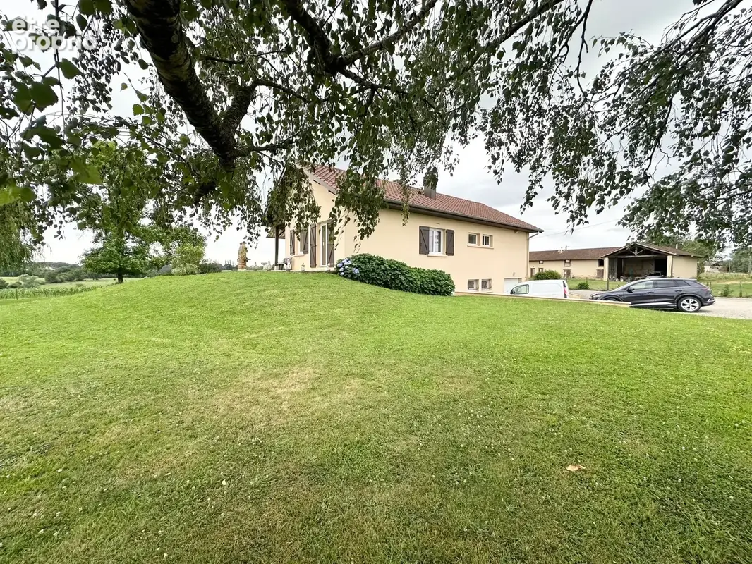Maison 113 m² à Confrancon  - photo 4