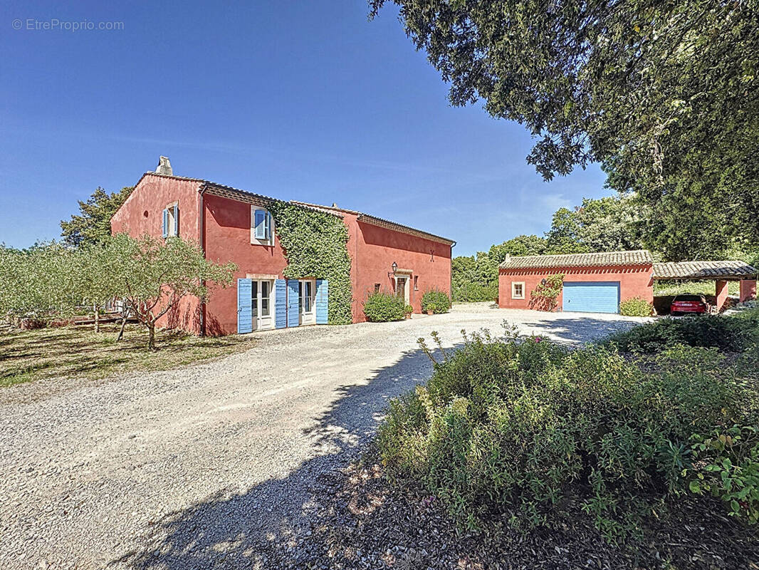 Maison à CAZEVIEILLE