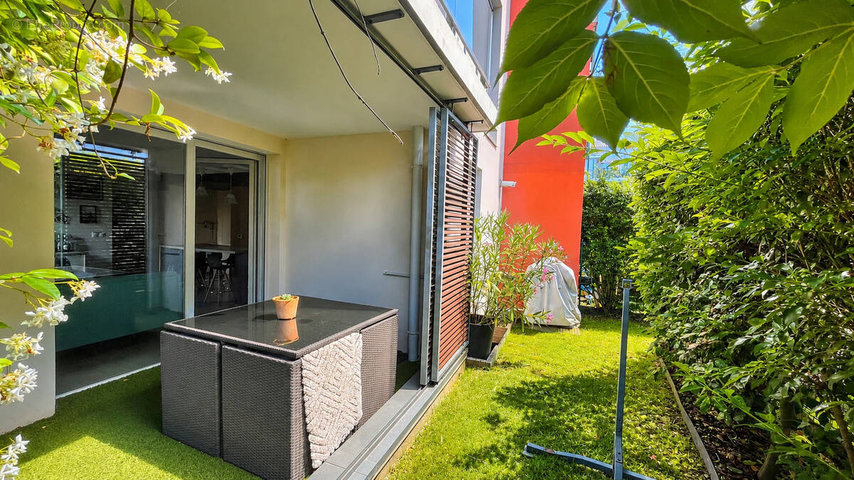 Appartement à CRAPONNE