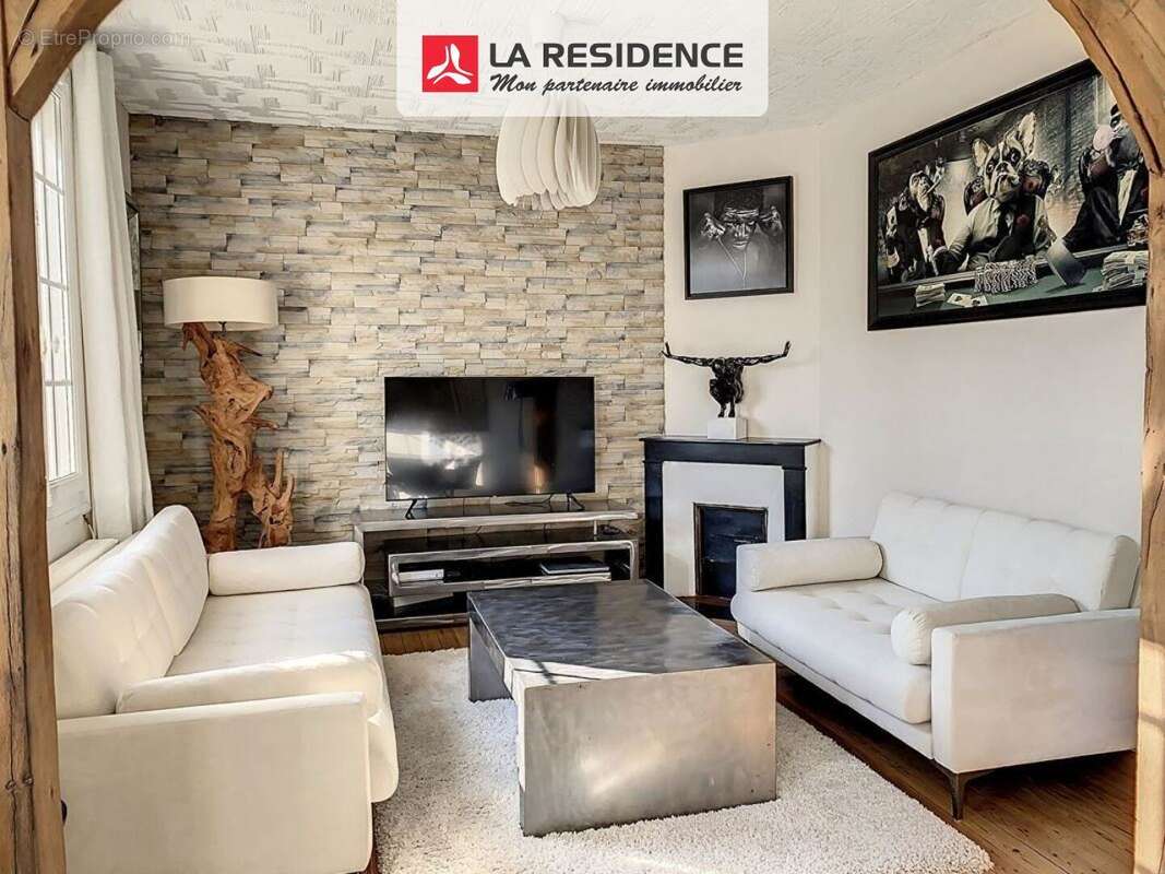 Maison 117 m² à Saint-Etienne-Du-Rouvray  - photo 3