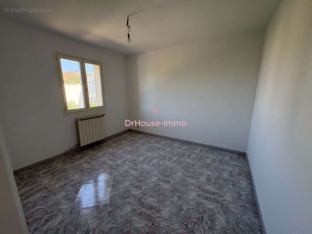 Maison 110 m² à Marseille-15e  - photo 8