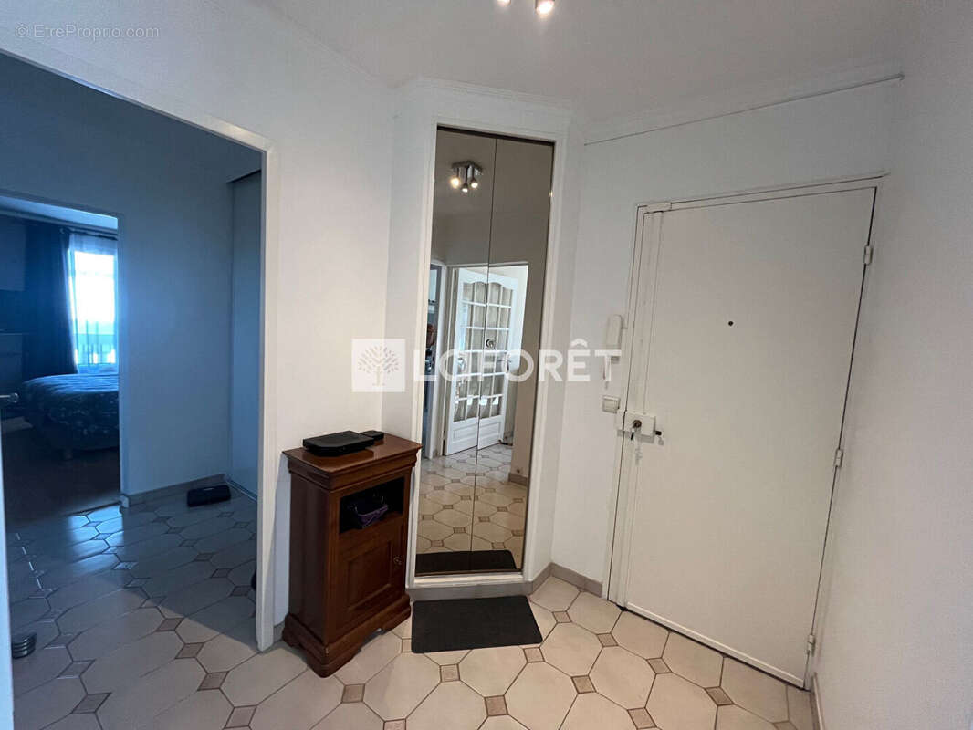 Appartement à LIVRY-GARGAN