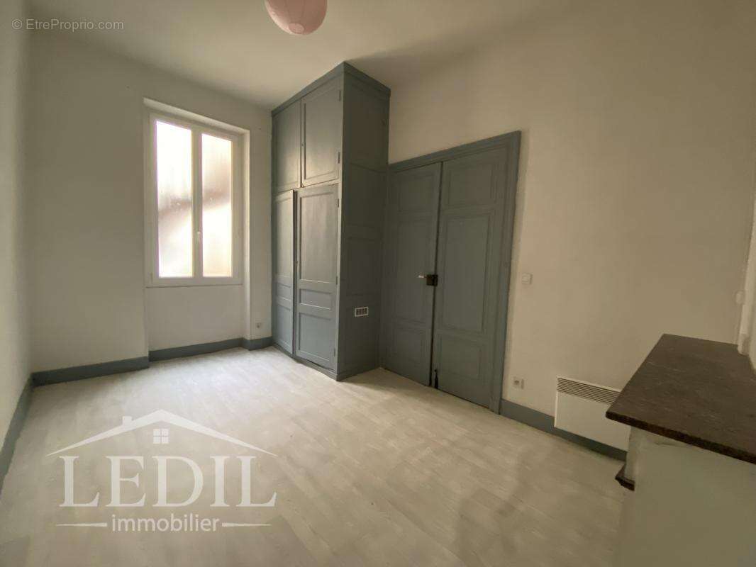 Immeuble de rapport 300 m² habitables avec jardin - photo 9