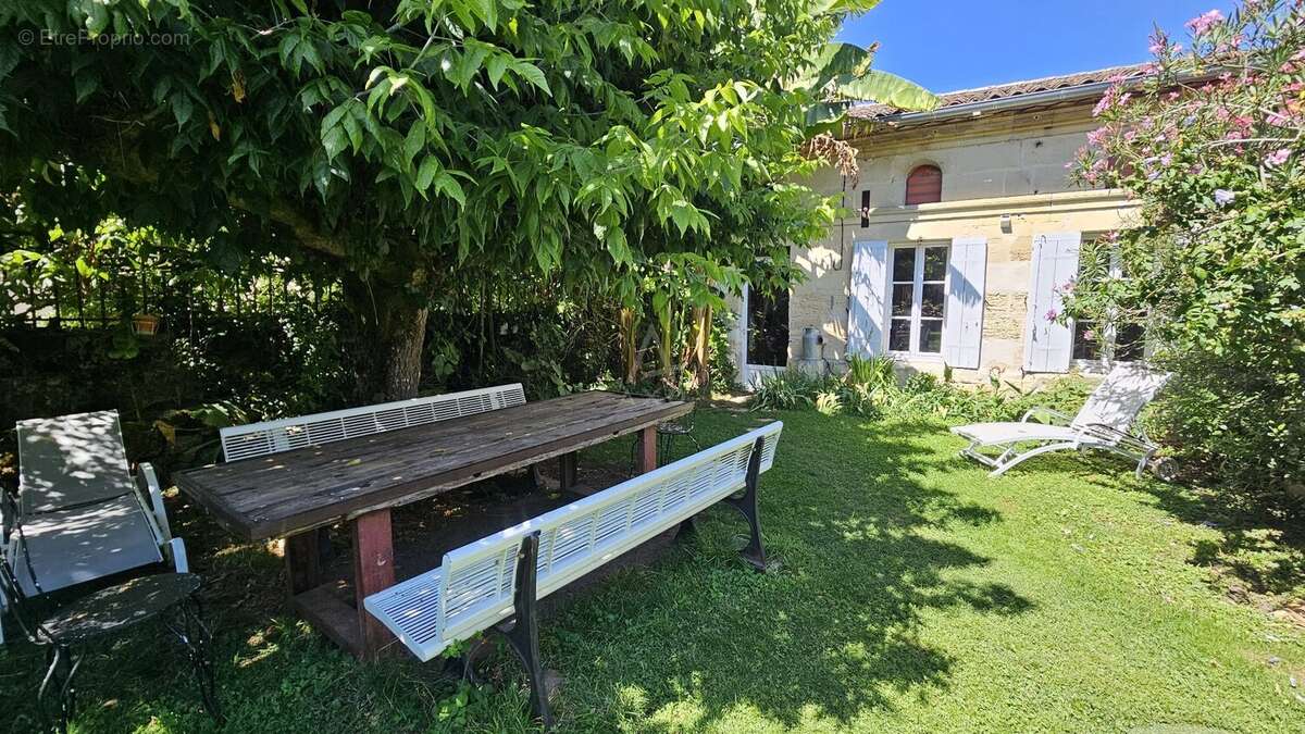 Maison à SAINT-ANDRE-DE-CUBZAC