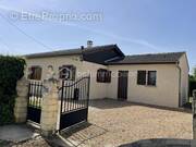 Maison à SOMMECAISE