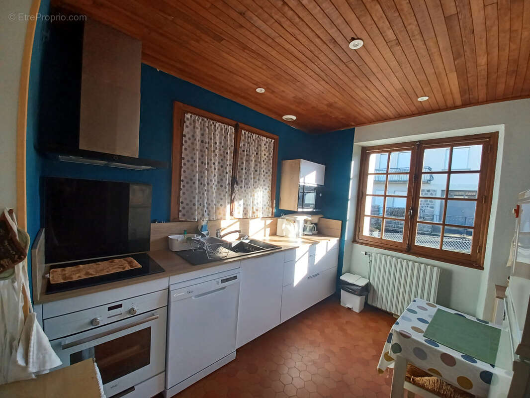 Maison à PLEAUX