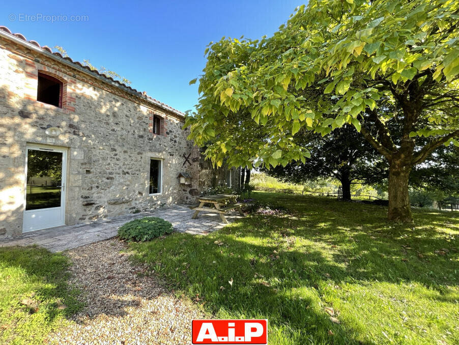 Maison à SAINT-MESMIN