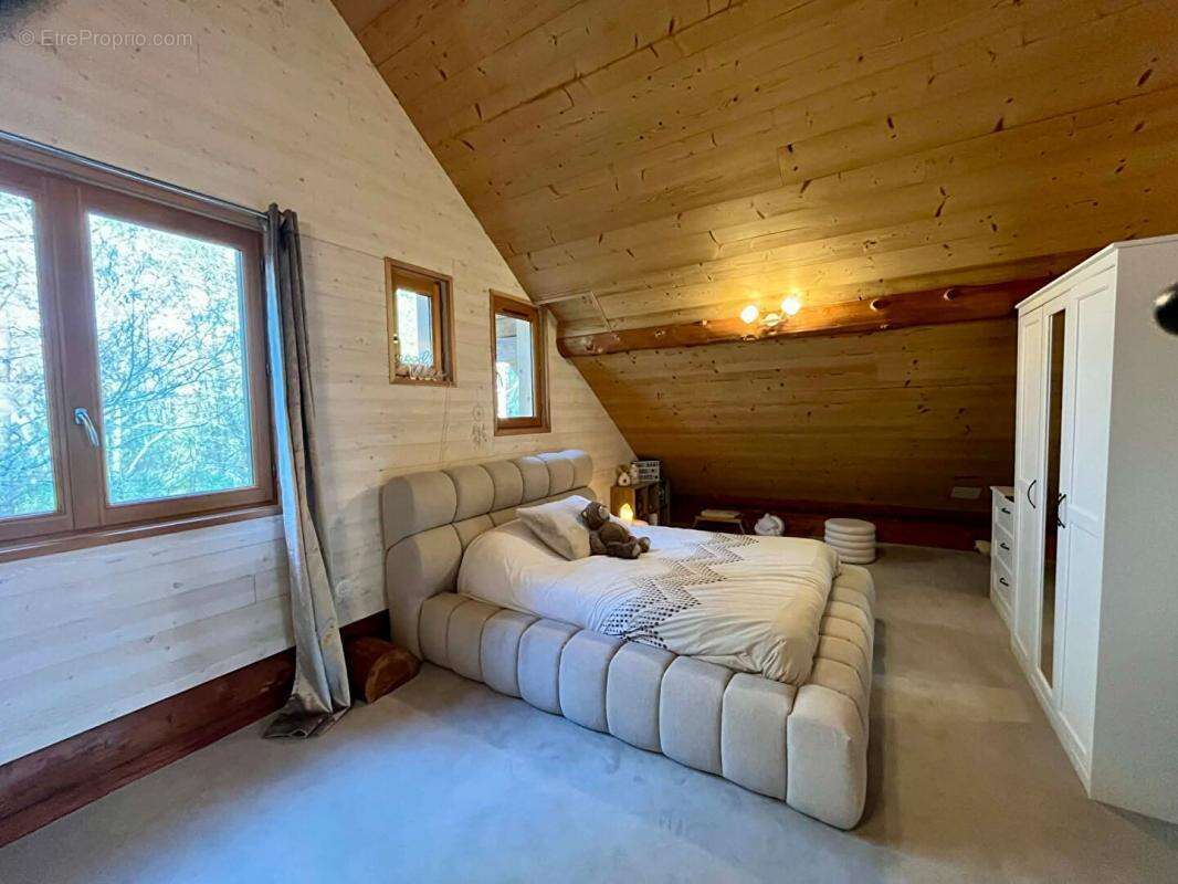 Chalet authentique de 144 m2 sur sous-sol - photo 16