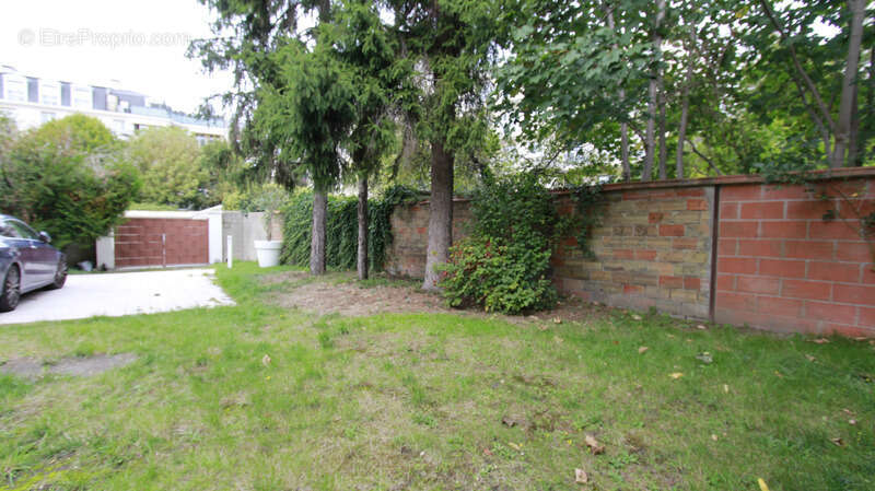 Maison à ROSNY-SOUS-BOIS