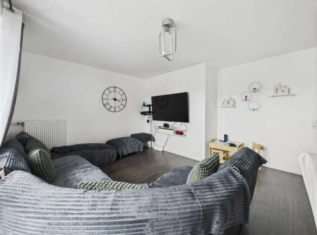 Appartement à EPINAY-SUR-SEINE