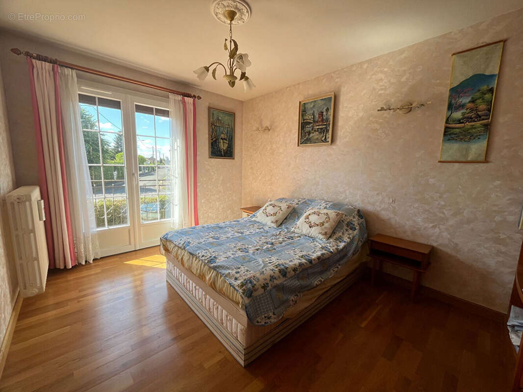 Maison Aubigny Sur Nere 5 pièce(s) - photo 6