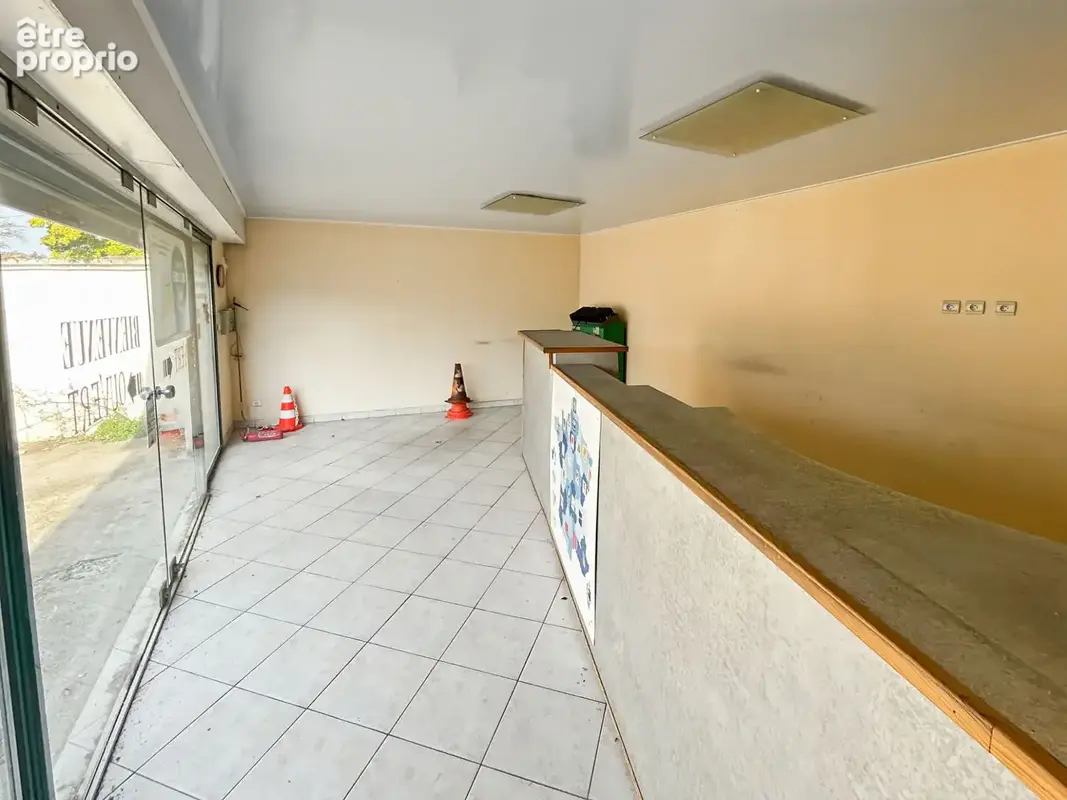 Local commercial 43m² à melun - photo 3