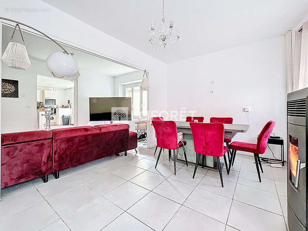 Maison à HOUVILLE-LA-BRANCHE