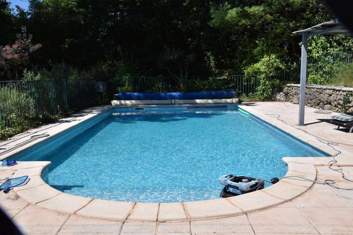 Villa sur les hauteurs d'Anduze avec piscine et appartement indépendant - photo 2
