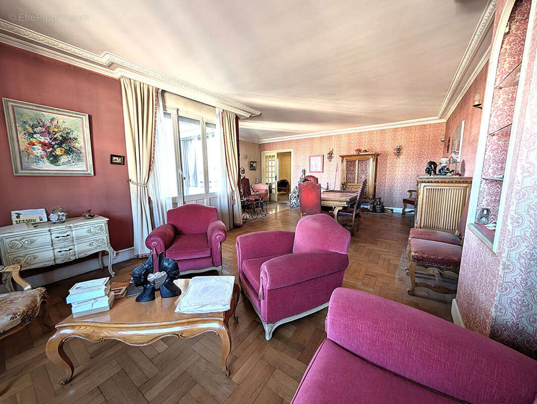 Appartement à LYON-7E