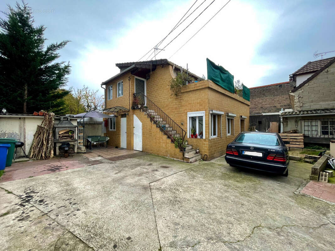 Appartement à DRANCY
