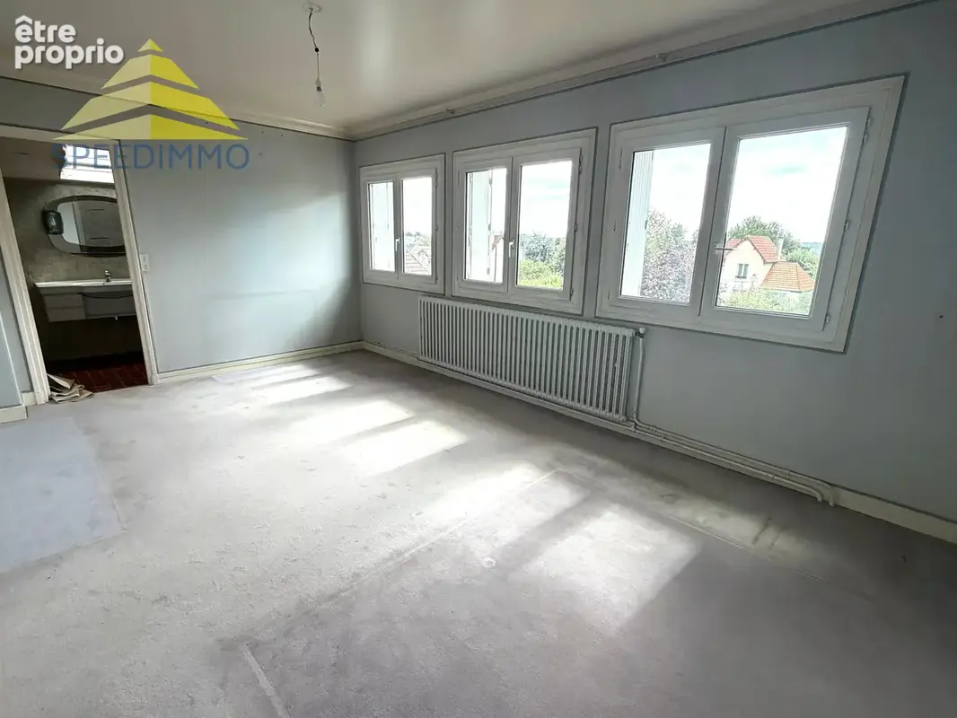 Maison 160 m² à Mandres-Les-Roses  - photo 8