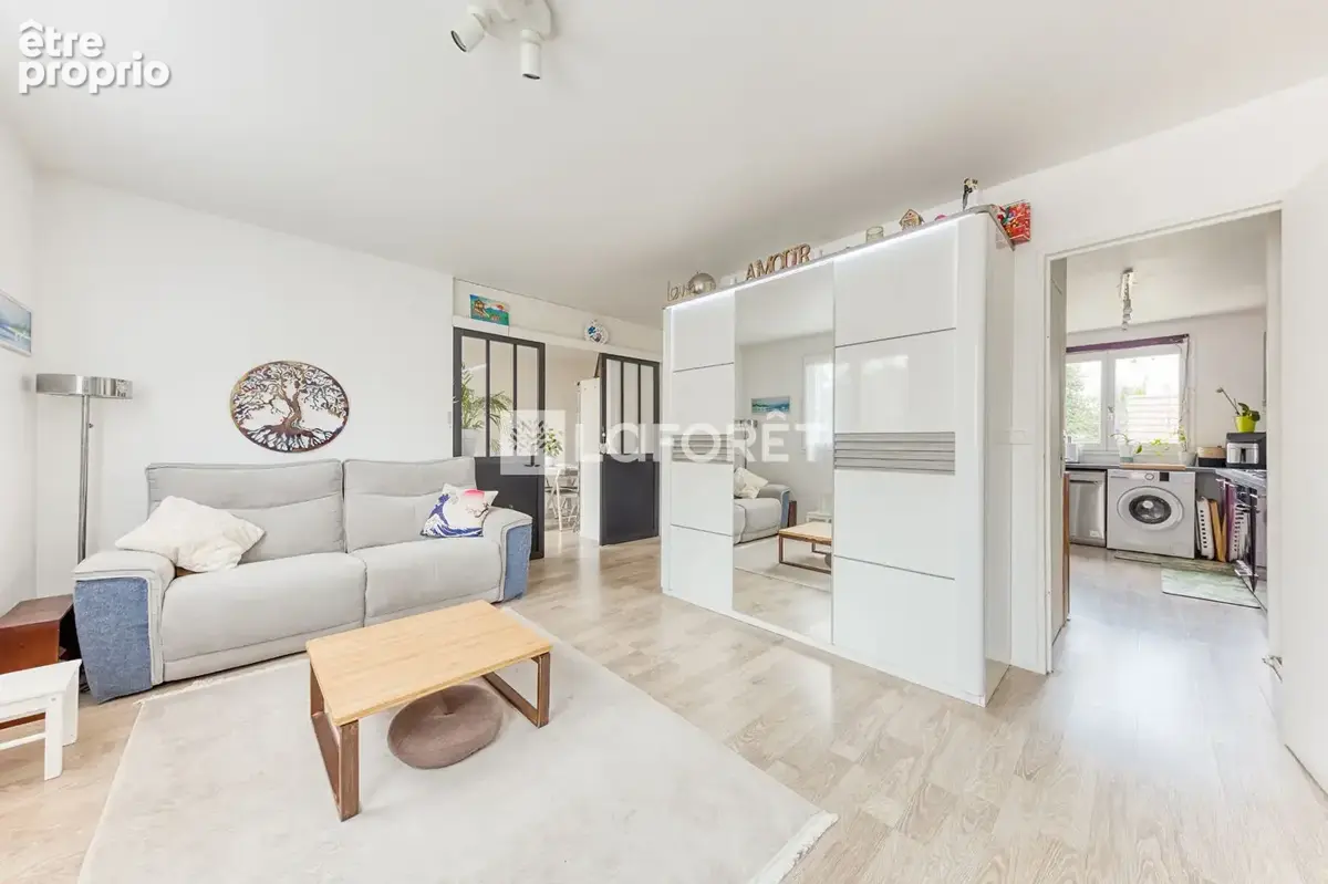 Appartement à EMERAINVILLE