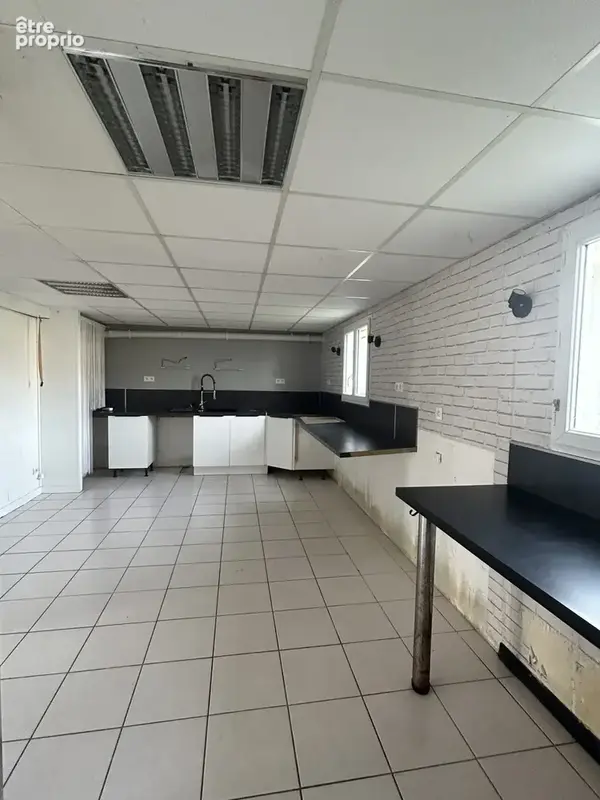 Maison 5 pièces 110 m² à vendre à Niort (79000) - photo 7