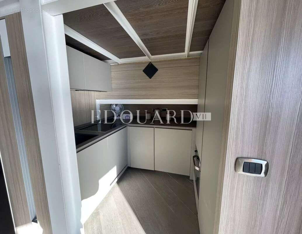 Appartement à ROQUEBRUNE-CAP-MARTIN